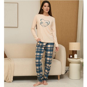 Піжама жіноча штани та джемпер бежева в клітинку 19498