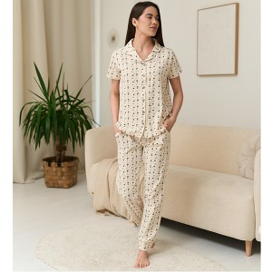 Піжама жіноча штани та сорочка бежева з малюнком 19506