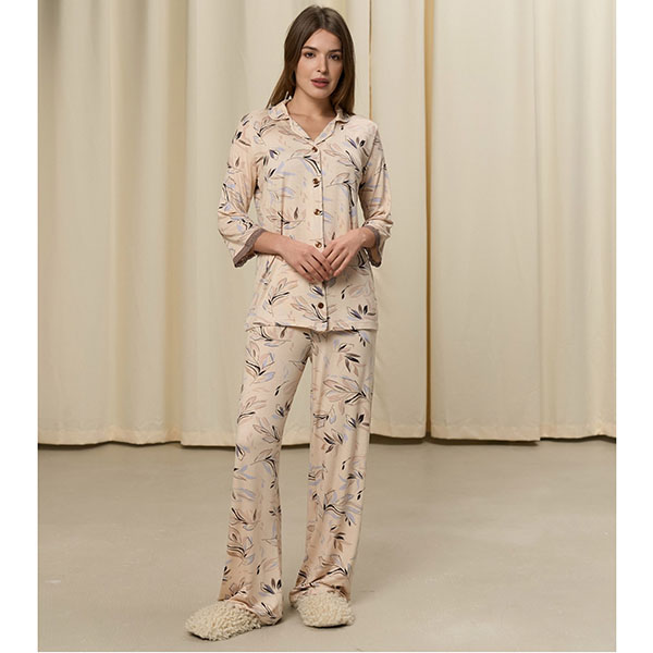 Піжама жіноча штані і сорочка бежева з малюнком 19181 Піжама жіноча штані і сорочка бежева з малюнком 19181
