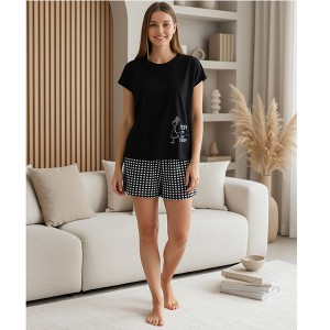 Піжама жіноча шорти в клітинку і футболка чорна 19711